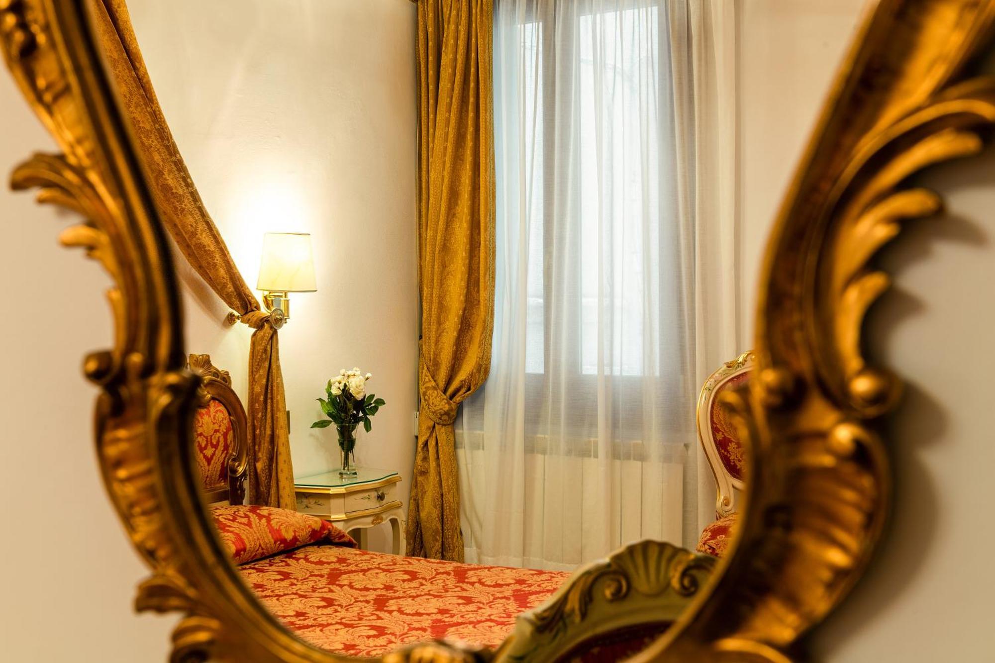 Hotel Al Vagon Velence Kültér fotó