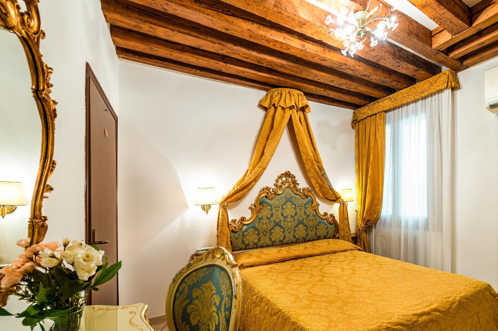 Hotel Al Vagon Velence Kültér fotó