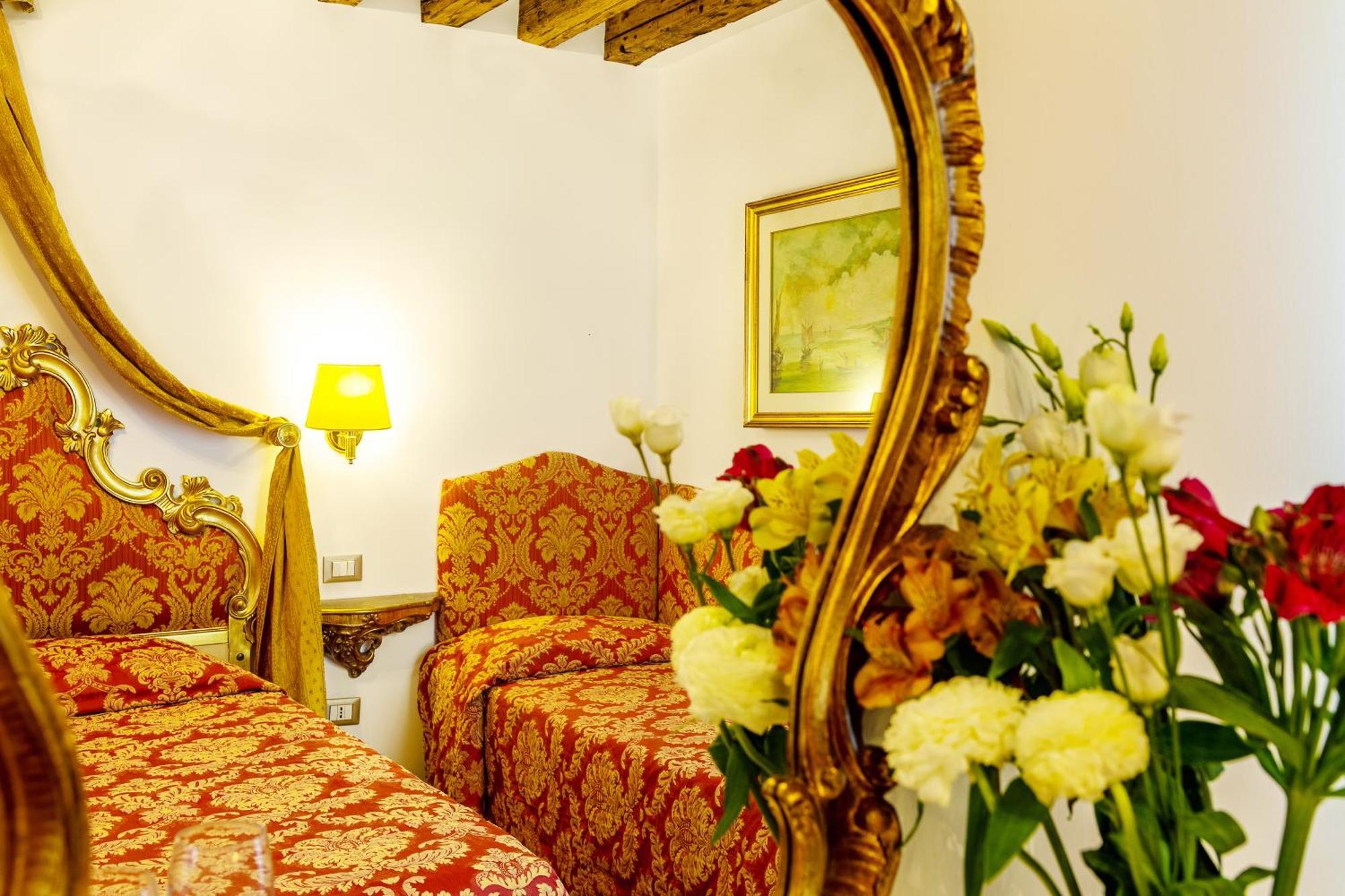 Hotel Al Vagon Velence Kültér fotó