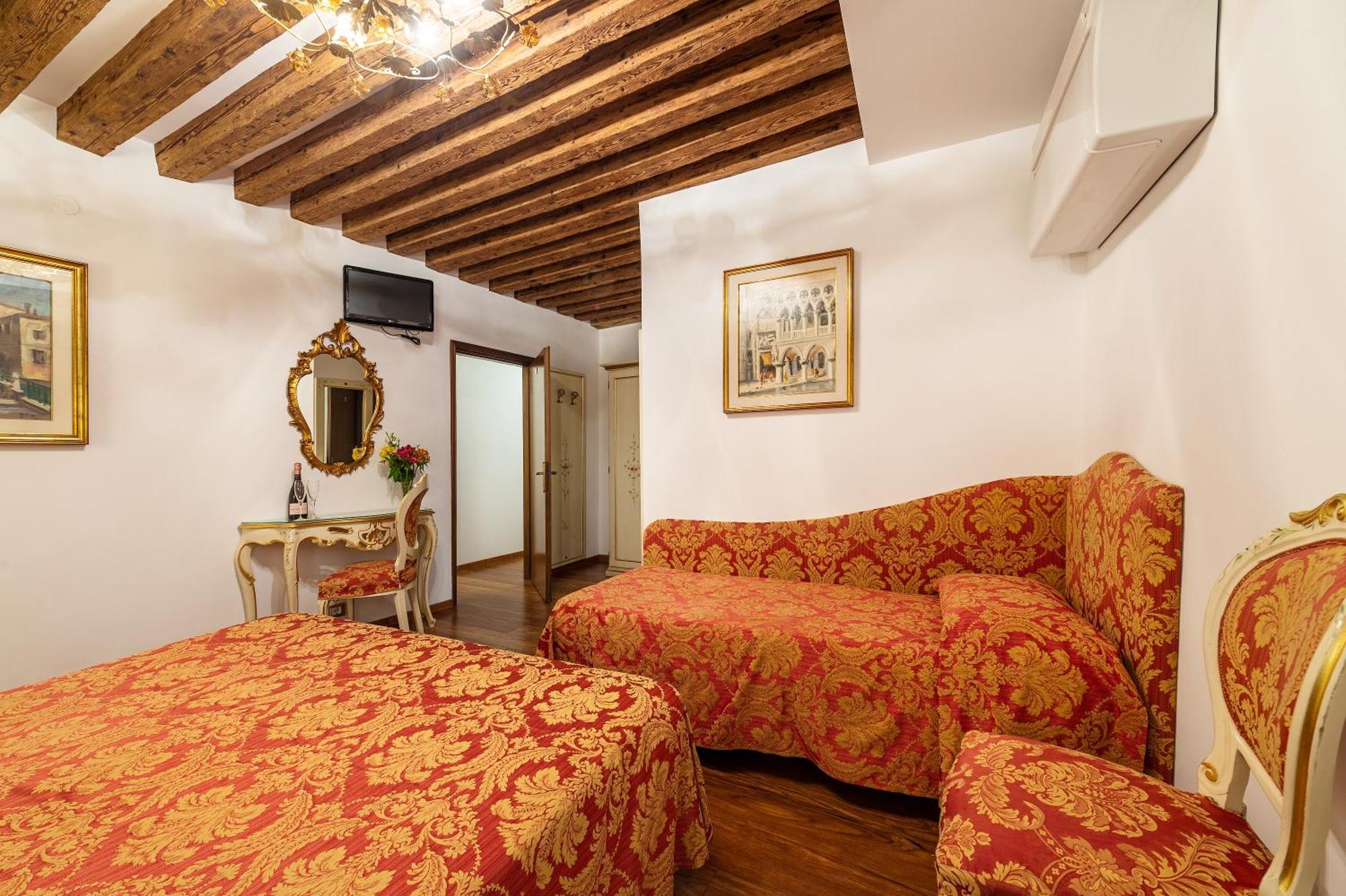 Hotel Al Vagon Velence Kültér fotó